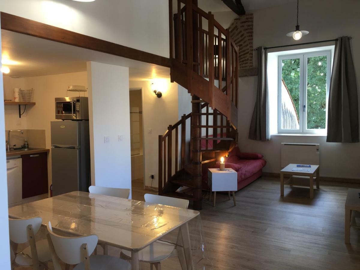 Le Loft Du Chateau Du Roi Каор Экстерьер фото