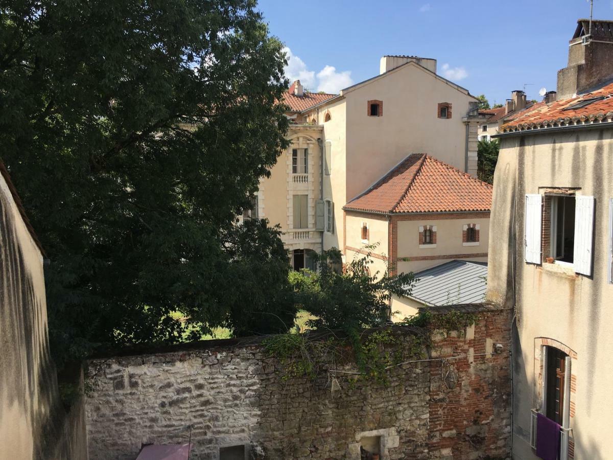 Le Loft Du Chateau Du Roi Каор Экстерьер фото