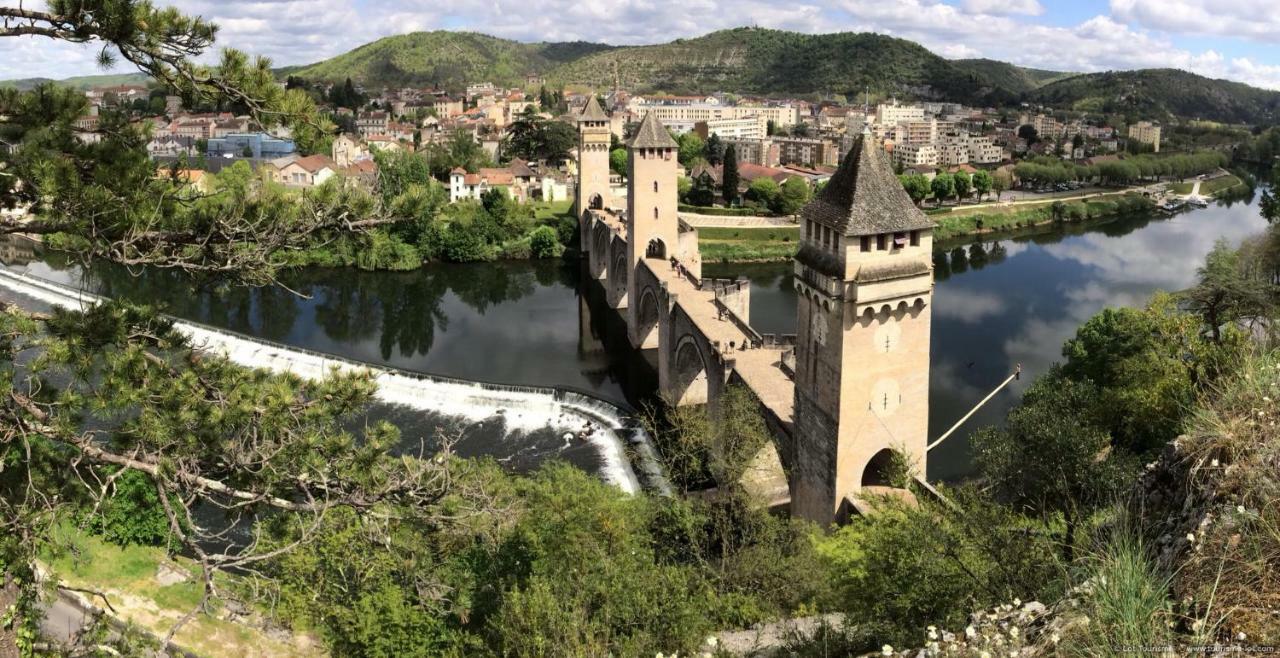 Le Loft Du Chateau Du Roi Каор Экстерьер фото