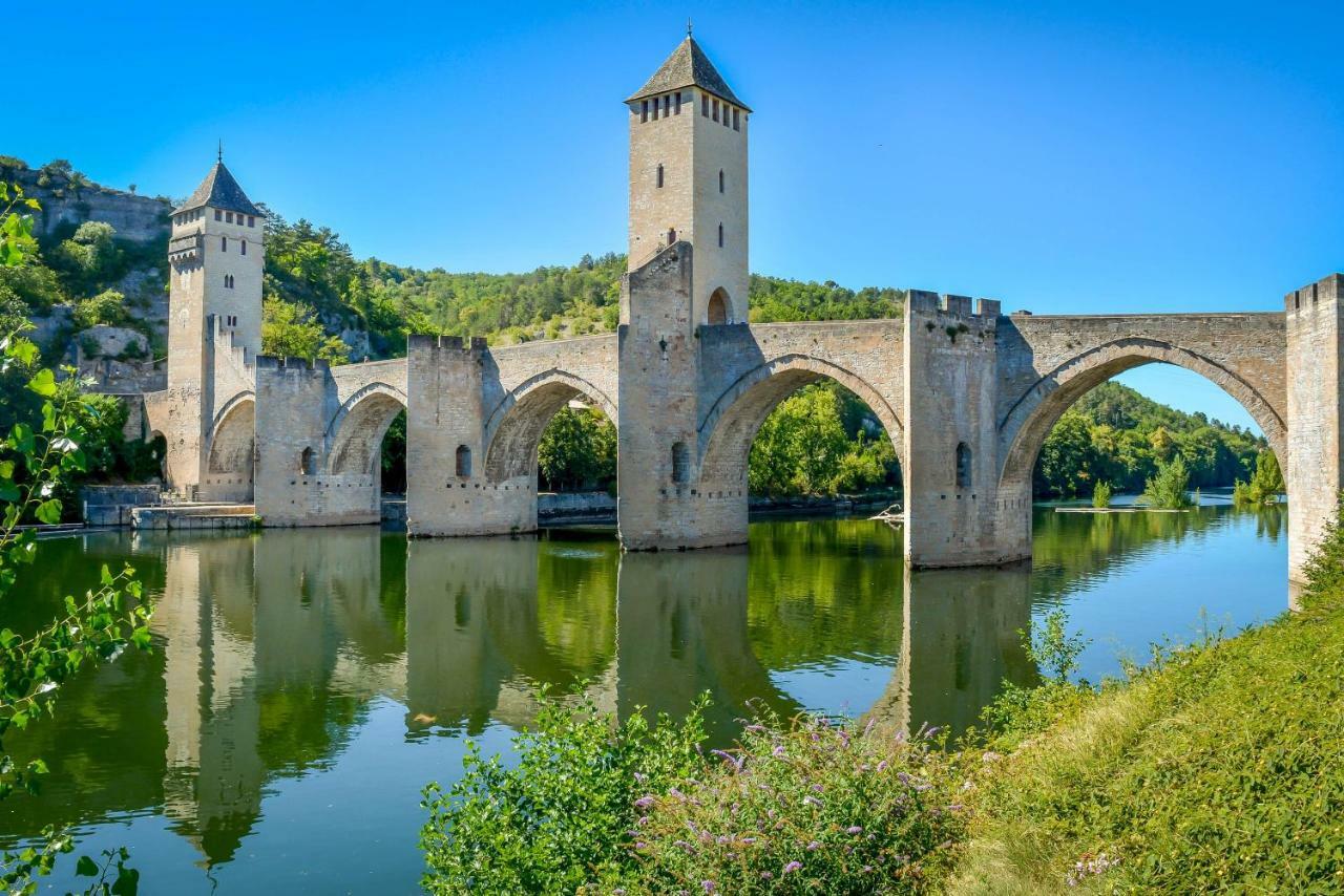 Le Loft Du Chateau Du Roi Каор Экстерьер фото