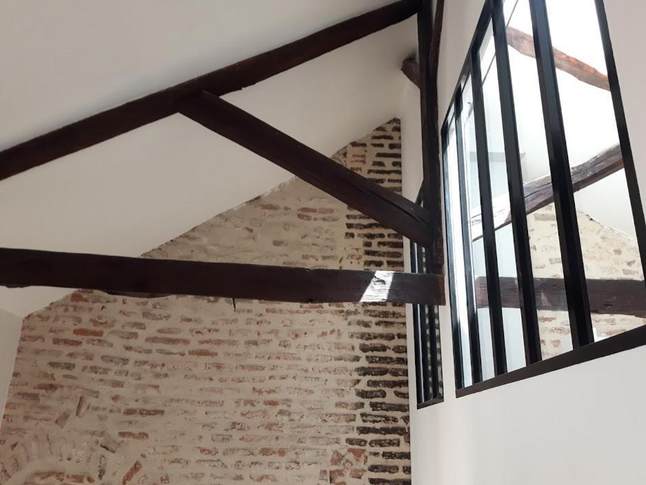 Le Loft Du Chateau Du Roi Каор Экстерьер фото