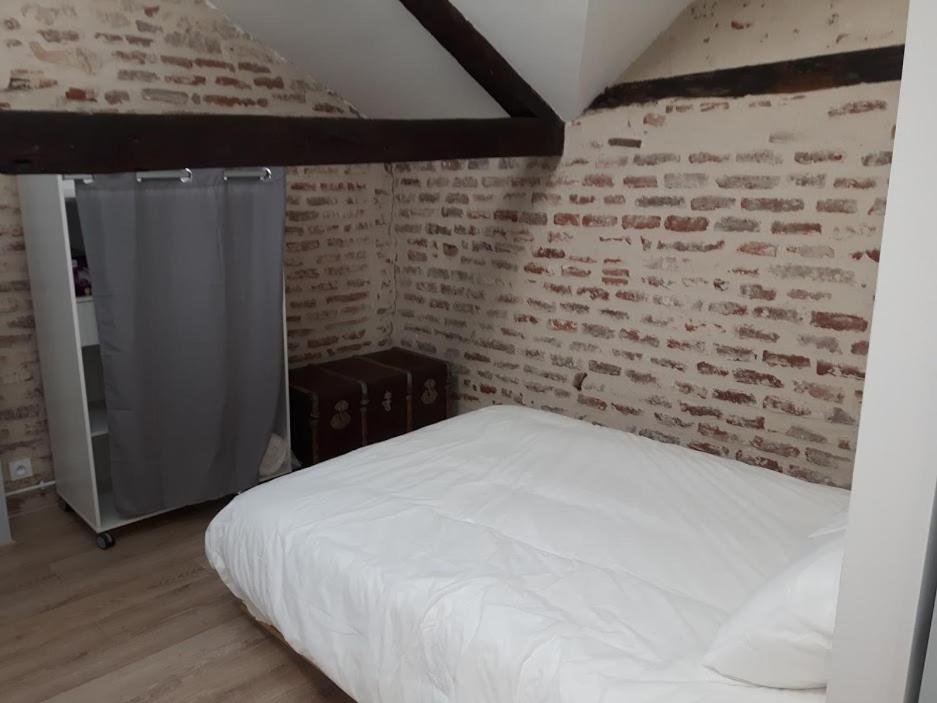 Le Loft Du Chateau Du Roi Каор Экстерьер фото